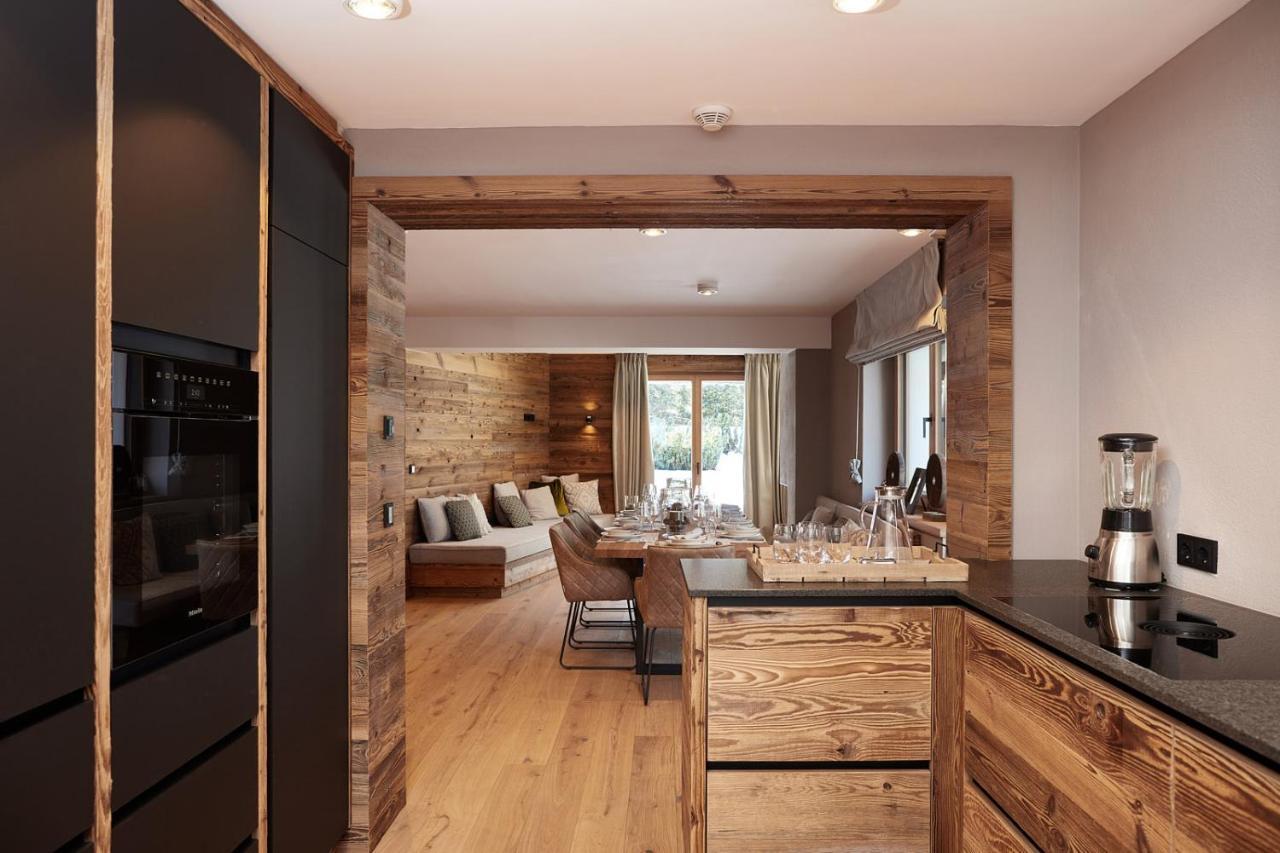 HAHNENKAMM SUITE DELUXE Wellnes&Ski-In/Ski-Out Kitzbühel Exterior foto