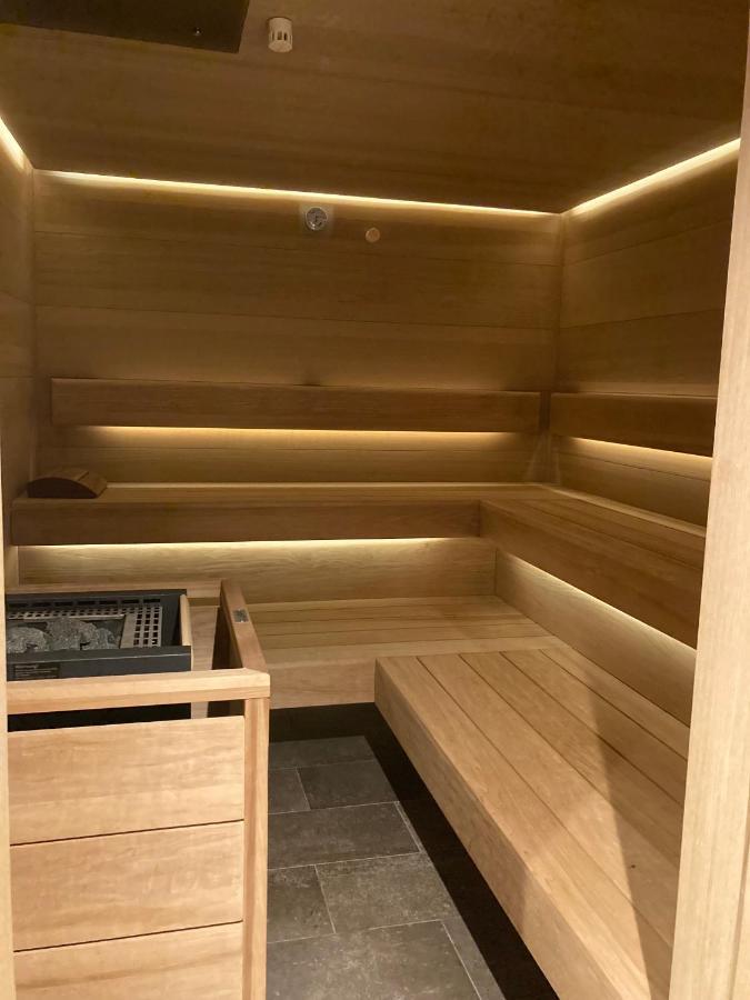 HAHNENKAMM SUITE DELUXE Wellnes&Ski-In/Ski-Out Kitzbühel Exterior foto